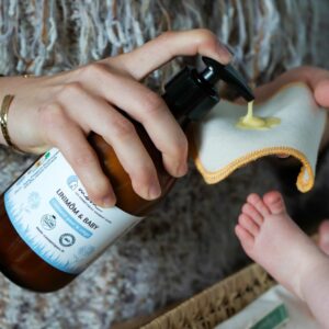 Liniment naturel bio pour bébé de Môm Cosmétiques